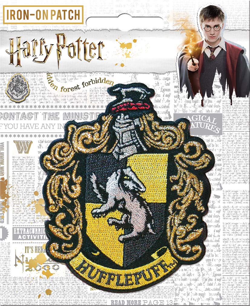 chez-rhox-geek-stop-inro-on-patch-harry-potter-hufflepuff-crest-ata-boy.jpg