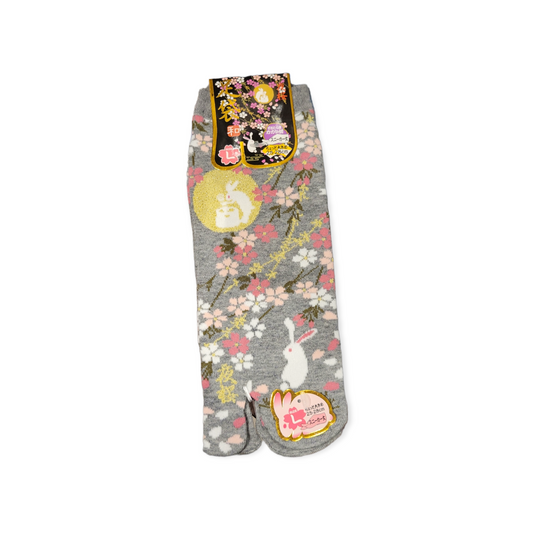 chez-rhox-geek-stop-socks-tabi-usagi-rabbit-bunny-yozakura-grey-and-gold-25-28cm.png
