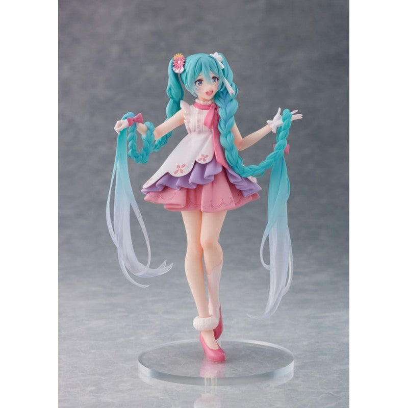 Figurine - Hatsune Miku 初音ミク- Wonderland Rapunzel 6"