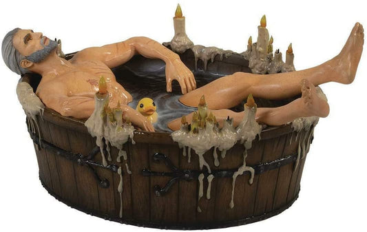 chez-rhox-geek-stop-figurine-dark-horse-cd-projekt-red-the-witcher-3-wild-hunt-geralt-in-the-bath.jpg