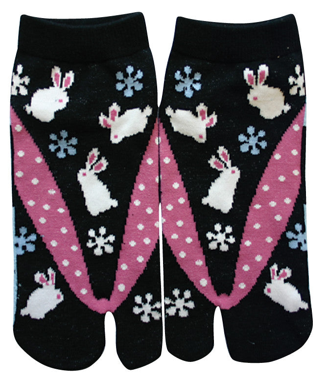 chez-rhox-le-geek-stop-socks-japanese-tabi-geta-with-bunnies.jpg
