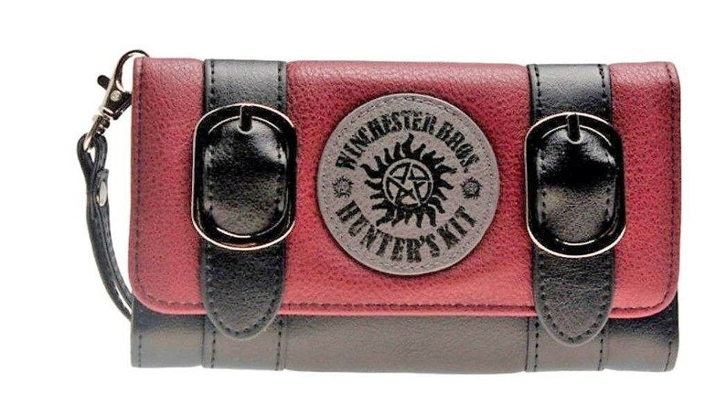 chez-rhox-geek-stop-wallet-supernatural-winchester-bros-hunters-kit-trifold.jpg