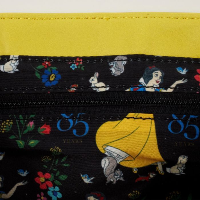 chez-rhox-geek-stop-handbag-disney-snow-white-bow-handle-red-blu-yellow-faux-leather-3.jpeg