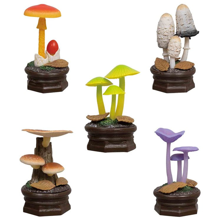 chez-rhox-geek-stop-figurine-mystery-box-kitan-club-mushroom-champignon-key-chain-version-2.jpg