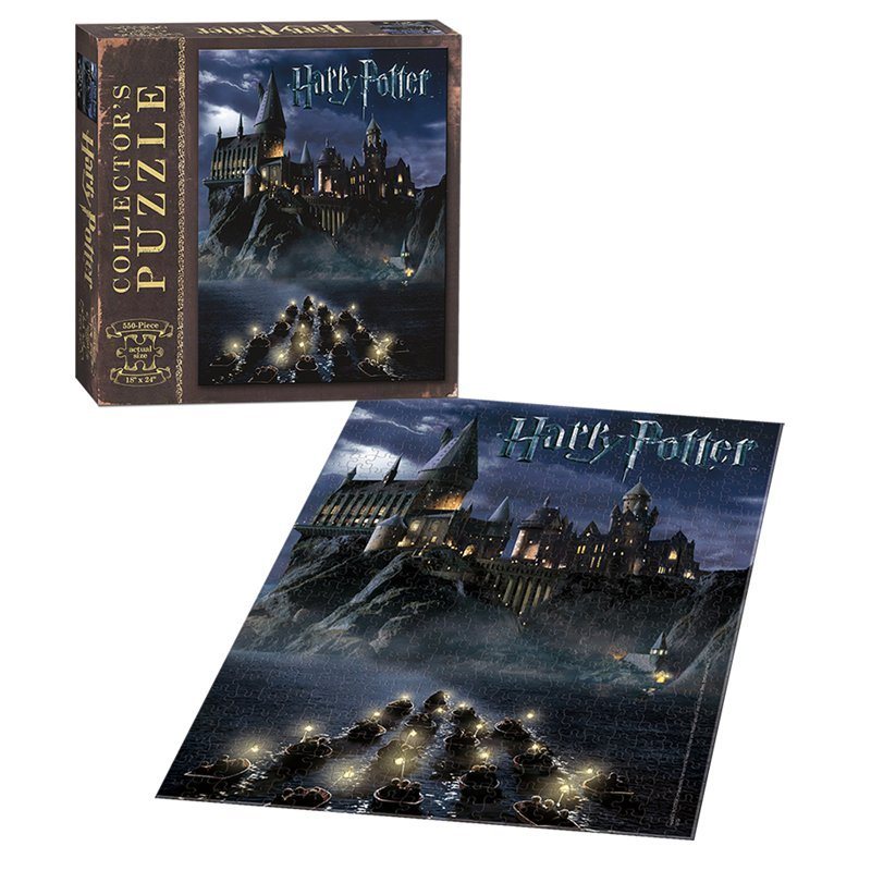 chez-rhox-geek-stop-puzzle-harry-potter-first-year-at-hogwarts-castle-550-pieces.jpg