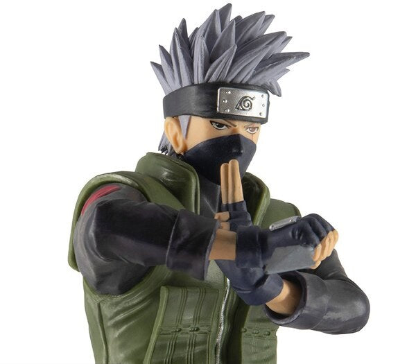 chez-rhox-geek-stop-figurine-naruto-shippuden-kakashi-hatake-super-figurine-collection-11-6.jpg