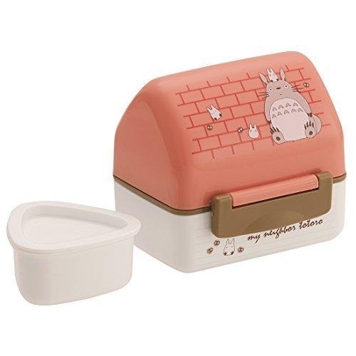 chez-rhox-le-geek-stop-bento-box-lunch-box-studio-ghilbi-my-neighbor-totoro-house-with-onigiri-mold-2-compartments.jpeg