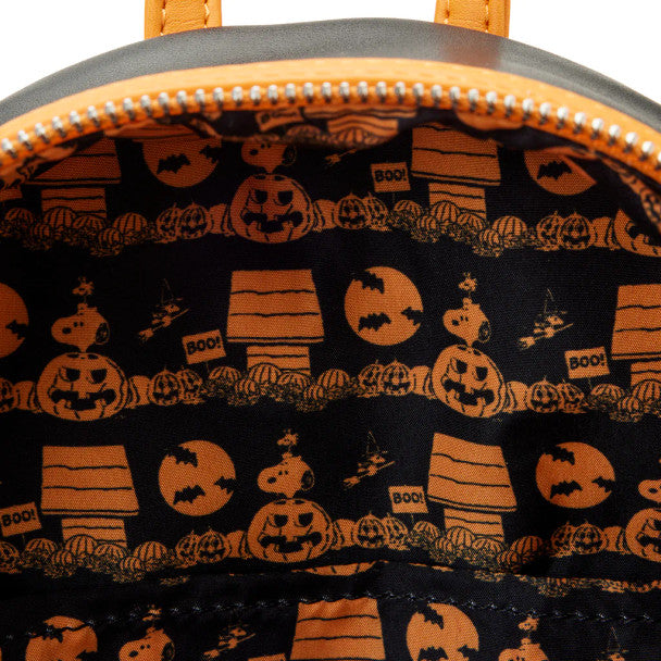 chez-rhox-geek-stop-mini-back-pack-peanuts-pumpkin-snoopy-black-orange-fake-leither-4.jpg