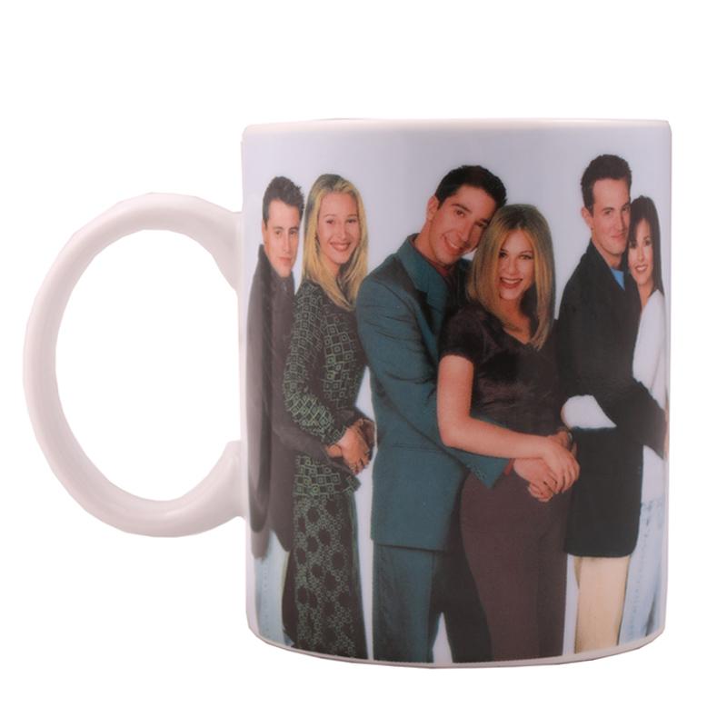 chez-rhox-geek-stop-mug-friends-group-photo.jpg