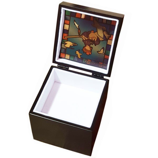 chez-rhox-geek-stop-music-box-studio-ghibli-kikis-delivery-service-jiji-and-kiki-flying-stainglass-jewellery-box-mechanical-marionette-theater-2.jpeg