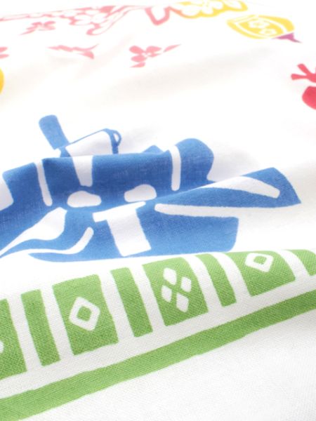 chez-rhox-le-geek-stop-japanese-traditional-hand-towel-tenugui-sakura-tachibana-sakura-of-the-south-wall-imperial-palace-2.jpg
