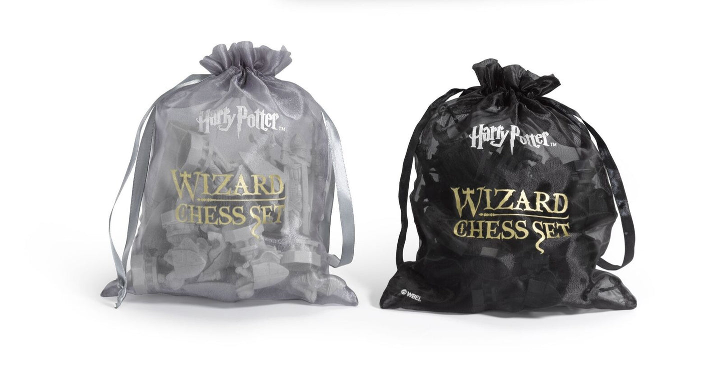 chez-rhox-geek-stop-game-wizarding-world-harry-potter-chess-collector-set-the-final-challenge-3.jpg