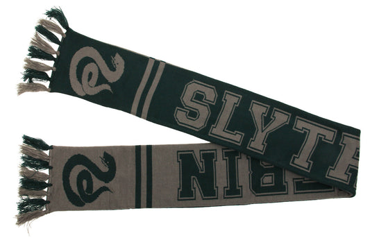 chez-rhox-geek-stop-scarf-wizarding-world-harry-potter-reversible-slytherin-2.jpg