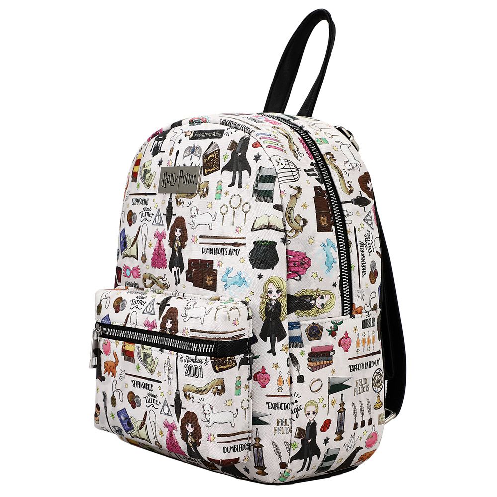 chez-rhox-geek-stop-backpack-harry-potter-collage-characters-and-magic-objects-metal-logo-beige-faux-leather-2.jpg