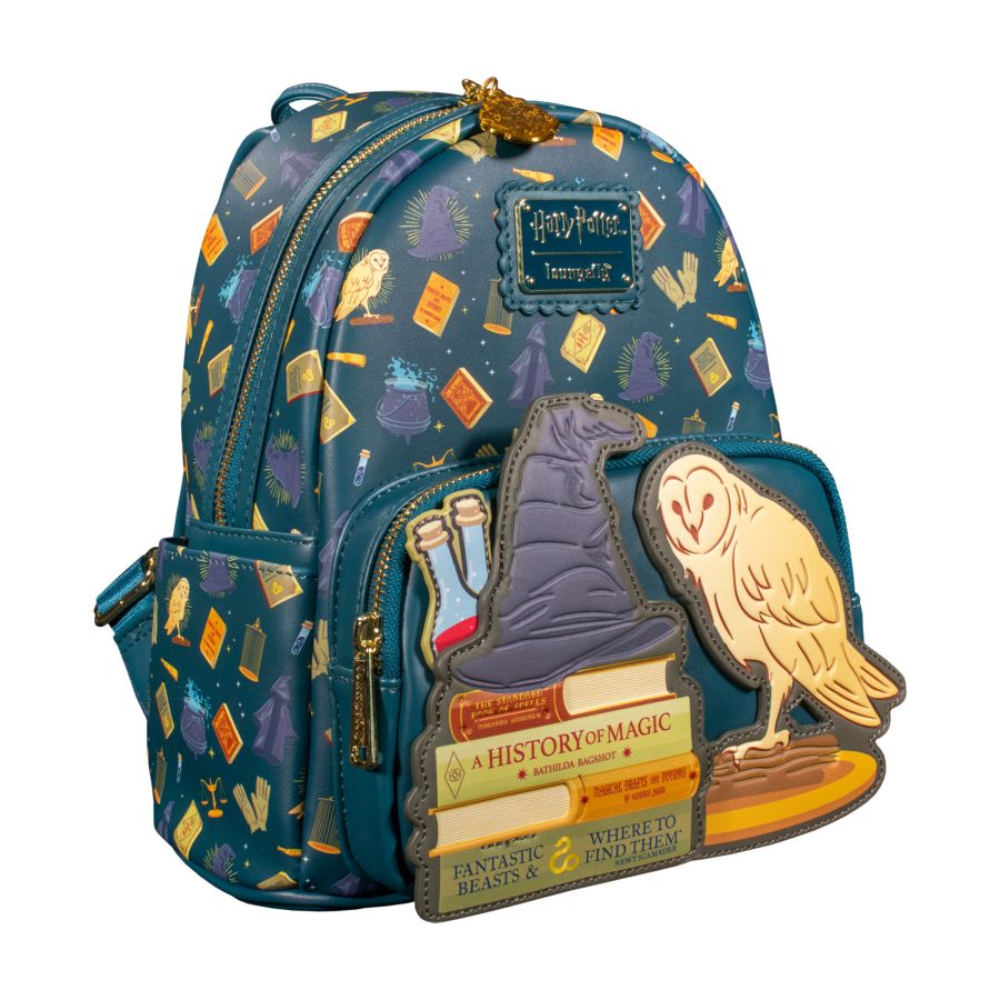 chez-rhox-geek-stop-backpack-harry-potter-hegwig-and-sorting-hat-blue-in-fake-leather-2.jpg