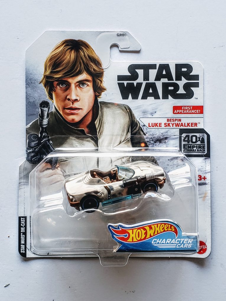 chez-rhox-geek-stop-toys-star-wars-hot-wheels-character-cars-luke-skywalker.jpg