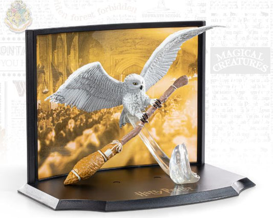chez-rhox-geek-stop-figure-harry-potter-hedwigs-special-delivery-featuring-hedwig-and-the-nimbus-2000-toyllectible-treasures-6-inch.JPG