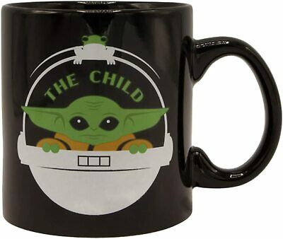 chez-rhox-geek-stop-mug-star-wars-the-mandalorian-the-child-and-a-frog-black-20-oz.jpg