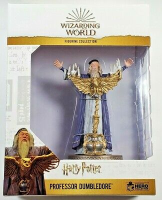chez-rhox-geek-stop-figurine-harry-potter-professor-dumbledor-1-16-wizarding-world-2.jpeg