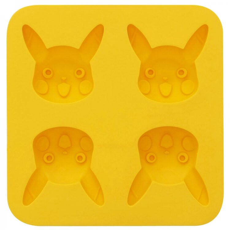 chez-rhox-geek-stop-cake-mold-pokemon-pikachu-head-silicone-4-place-2.jpg