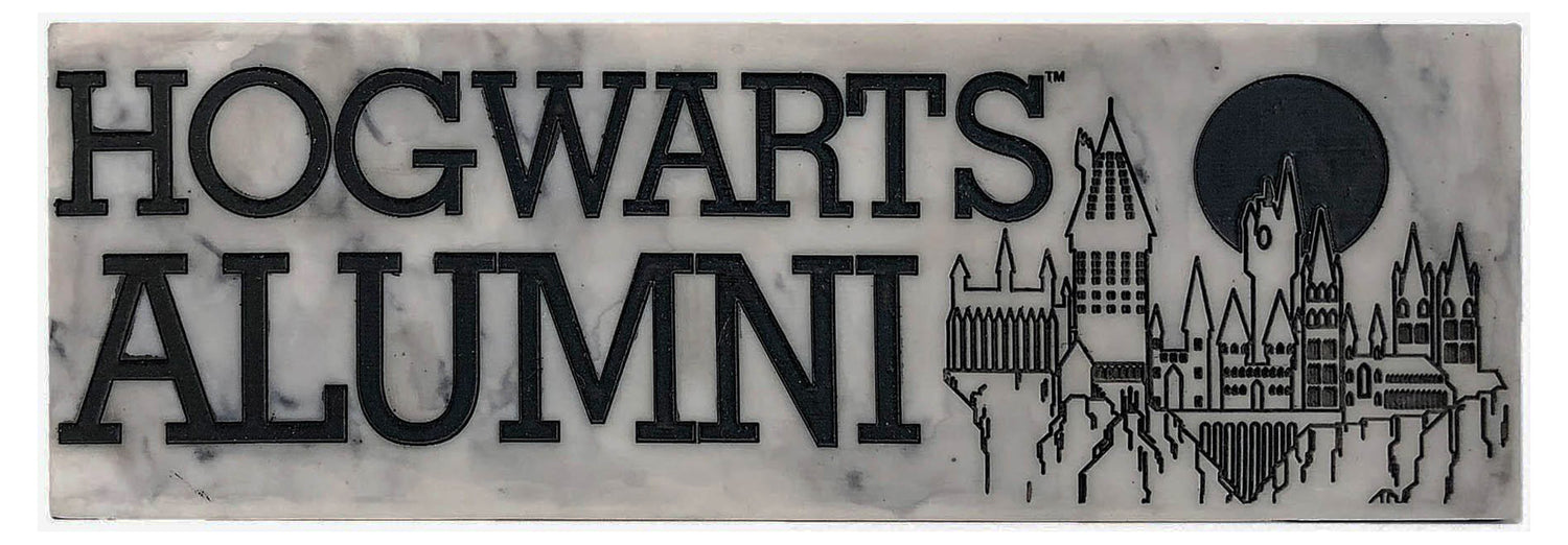 chez-rhox-geek-stop-desk-sign-wizarding-world-harry-potter-hogwarts-alumni.jpg