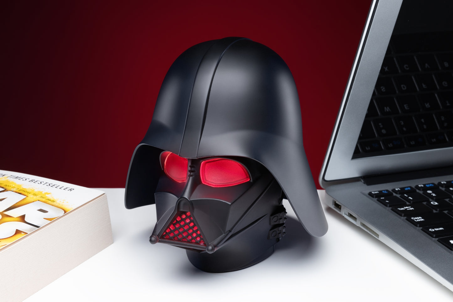 chez-rhox-geek-stop-lamp-star-wars-darth-vader-helmet-with-sound-and-light-2.jpg