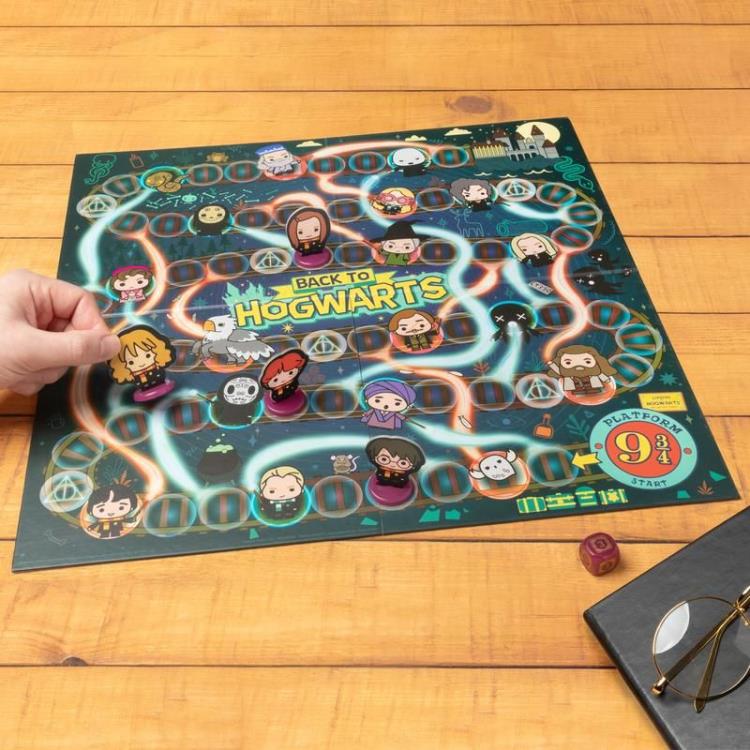 chez-rhox-geek-stop-boardgame-jeu-societe-Harry-Potter--Back-to-Hogwarts-Game-jeu.jpg