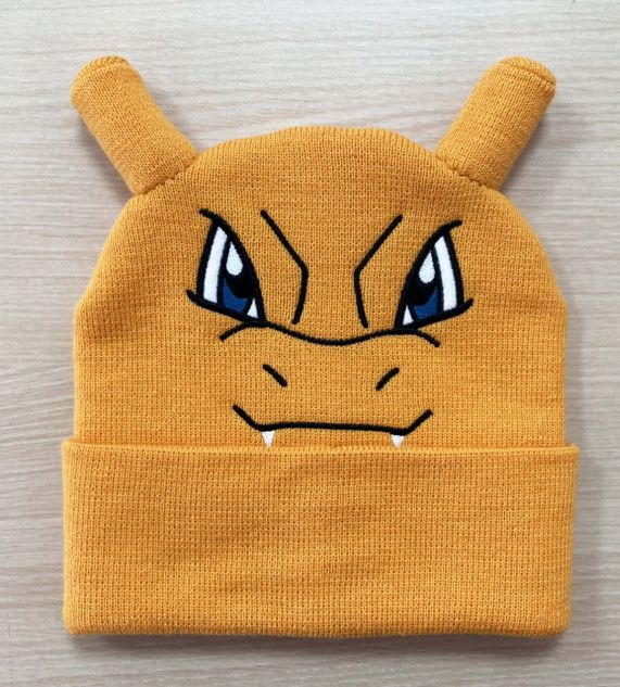 chez-rhox-geek-stop-tuque-winter-hat-nintendo-pokemon-charizard-face-with-3d-ears-orange.jpg
