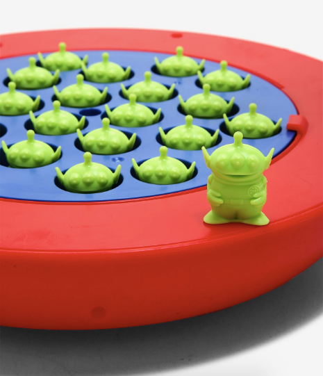 chez-rhox-geek-stop-jeu-game-Disney-Pixar-Toy-Story-4-Alien-Fishing-aliens.jpg