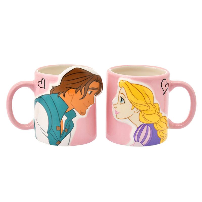 chez-rhox-geek-stop-mug-disney-tangled-rapunzel-and-flynn-ryder-kiss-pair-mug-relief-sculpted-11-oz.jpeg