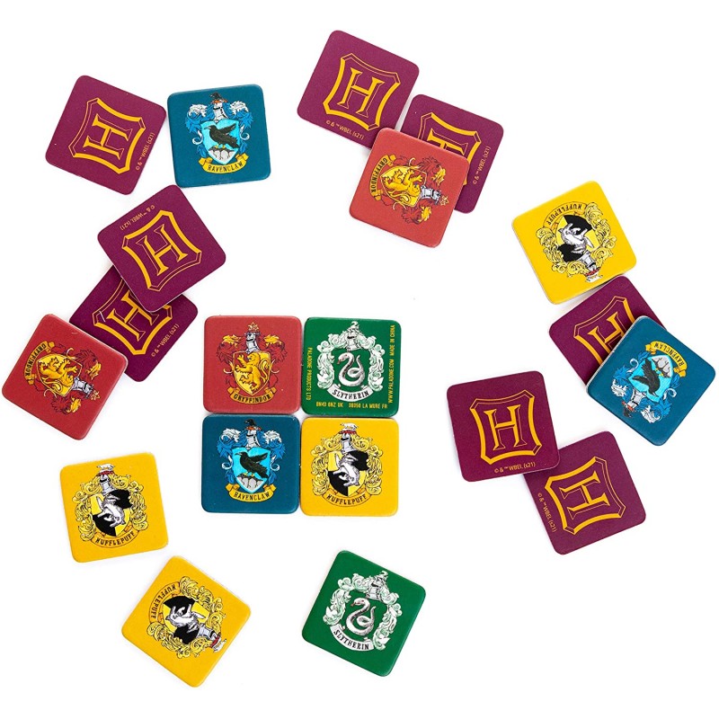 chez-rhox-geek-stop-board-game-harry-potter-houses-in-a-row-paladone-2.jpg