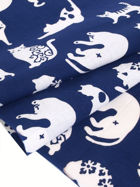 chez-rhox-le-geek-stop-japanese-traditional-hand-towel-tenugui-nekozukushi-cat-horsetail-3.jpg