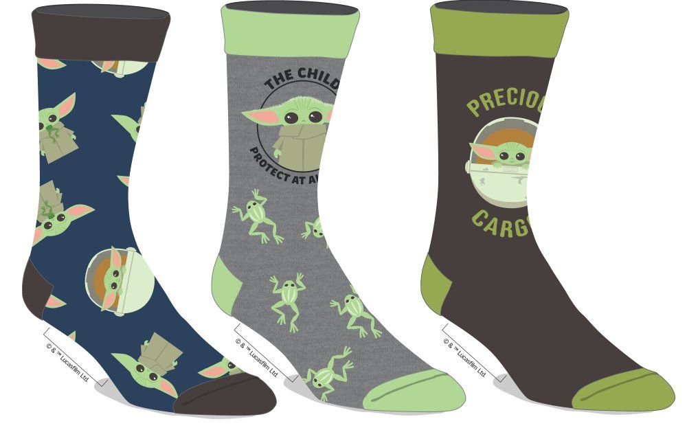 chez-rhox-geek-stop-socks-star-wars-the-mandalorian-the-child-baby-yoda-3-pack-crew.jpg