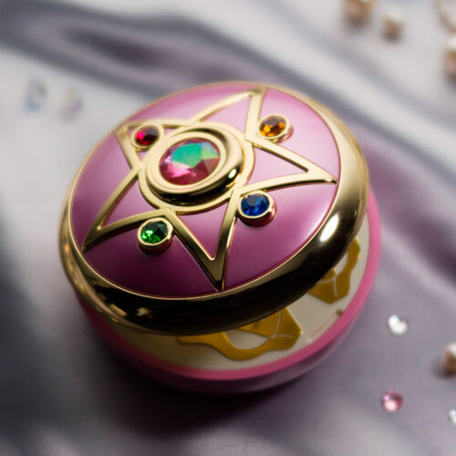 chez-rhox-geek-stop-collectible-sailor-moon-proplica-crystal-star-brilliant-color-edition-2.jpg
