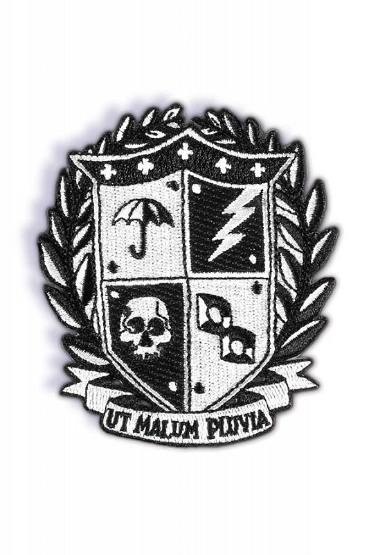 chez-rhox-geek-stop-patch-the-umbrella-academy-crest-dark-horse.jpg