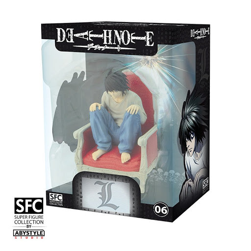 chez-rhox-geek-stop-figurine-super-figure-collection-death-note-l-on-chair.jpg