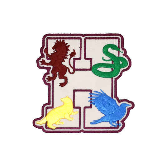chez-rhox-geek-stop-patch-harry-potter-hogwarts-gryffindor-slytherin-ravenclaw-hufflepuff-bioworld.jpg