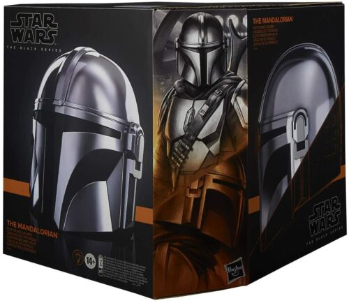 chez-rhox-geek-stop-collectible-star-wars-the-mandalorian-electronic-helmet-replica-the-black-series.jpg