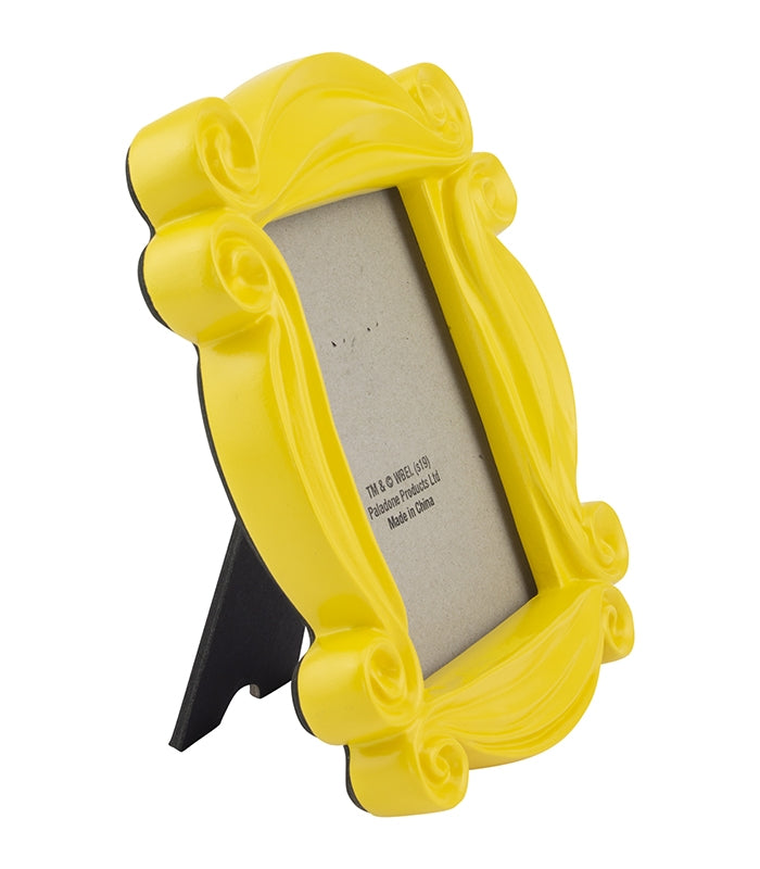chez-rhox-geek-stop-photo-frame-friends-peephole-replica-sculpted-2.jpg