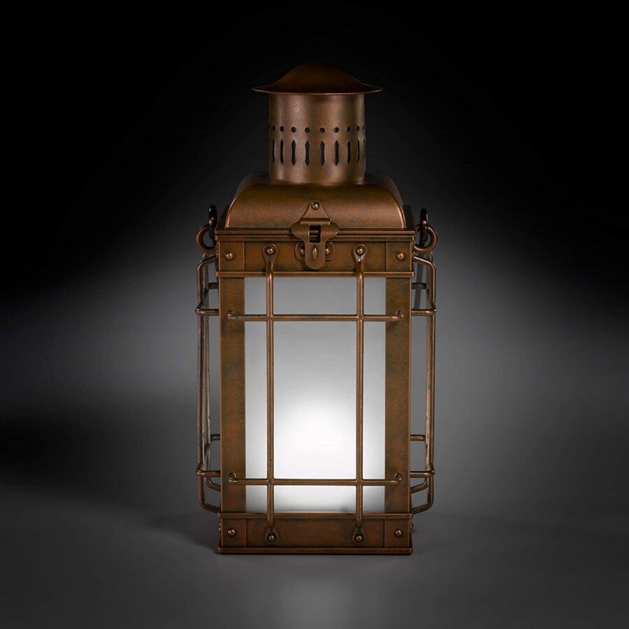 chez-rhox-geek-stop-harry-potter-noble-collection-rubeus-hagrid-lantern-prop-replica-2.jpg