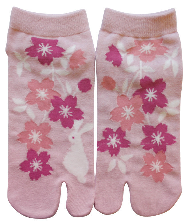 chez-rhox-geek-stop-socks-usagi-bunny-in-the-sakura-flowers-pink-25-28cm.jpg
