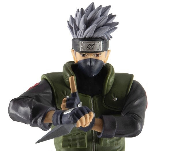 chez-rhox-geek-stop-figurine-naruto-shippuden-kakashi-hatake-super-figurine-collection-11-5.jpg