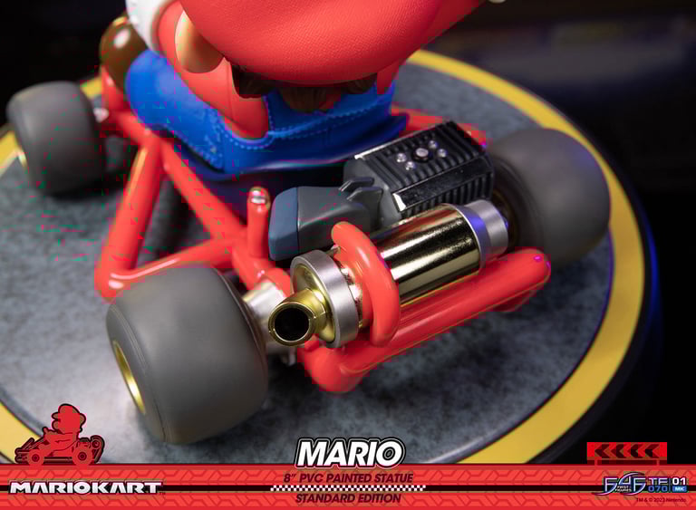 chez-rhox-geek-stop-figurine-mario-kart-nintendo-first-4-figure-mario-in-kart-8-inch-pvc-3.jpg