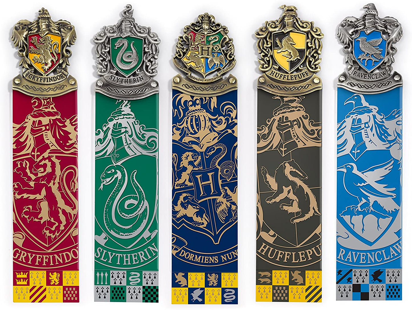 chez-rhox-geek-stop-collectible-noble-collection-harry-potter-metal-bookmark-hogwarts-houses-crests-2.jpg