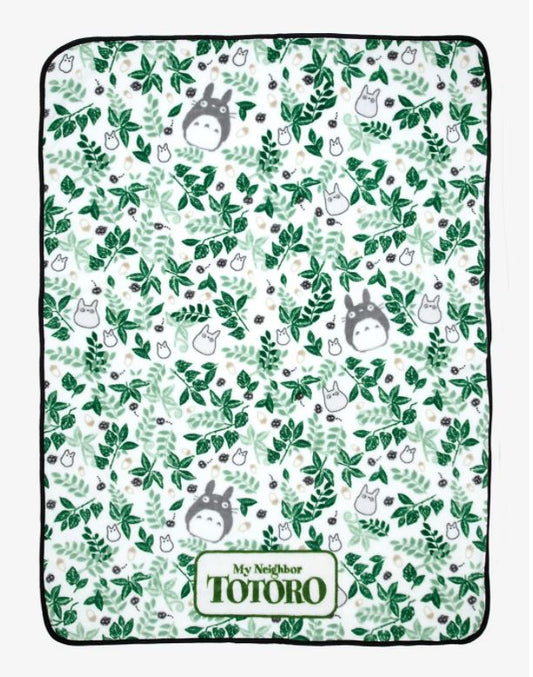 chez-rhox-geek-stop-blanket-studio-ghibli-totoro-with-leaves-plush-fleece-throw-.jpg