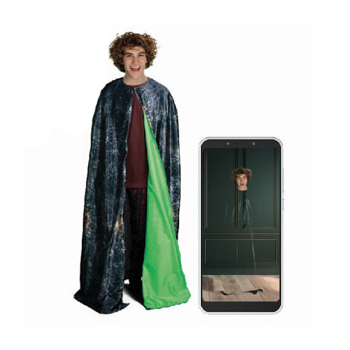 chez-rhox-geek-stop-custome-wizarding-world-harry-potter-invisibility-cloak-replica-adult-2.png
