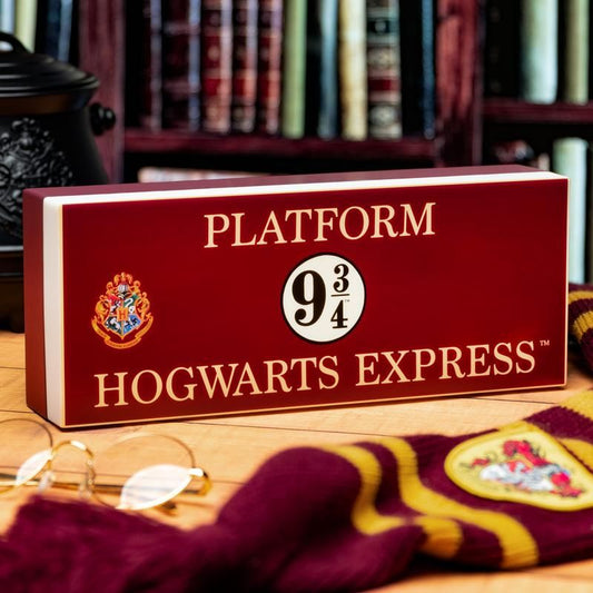 chez-rhox-geek-stop-lamp-harry-potter-platform-9-3-4-hogwarts-express-free-standing-or-wall-mountable-2.jpg