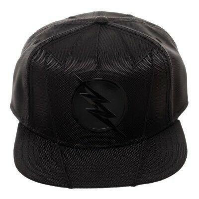 chez-rhox-geek-stop-cap-dc-comics-the-flash-black-plastic-logo-snapback.jpg