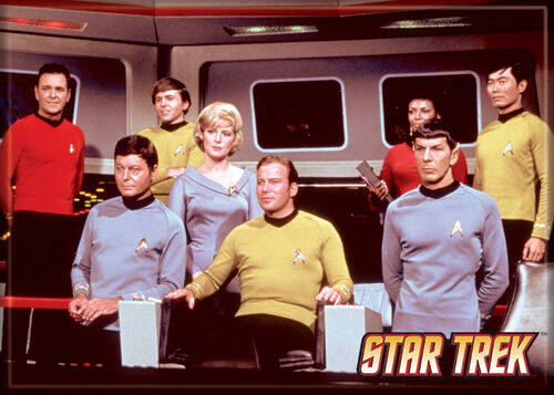 chez-rhox-geek-stop-magnet-star-trek-crew-on-the-bridge.jpg
