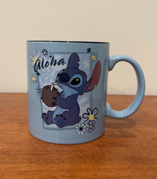 Tasse - Disney Stitch - Boit dans une Noix de Coco 20oz